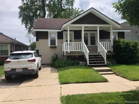 69 Charlevoix St, Clawson, MI 48017 photo 1
