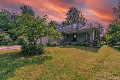 11174 Sharp Rd, Linden, MI 48451 photo 1