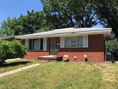 2913 Alpha Way, Flint, MI 48506 photo 1