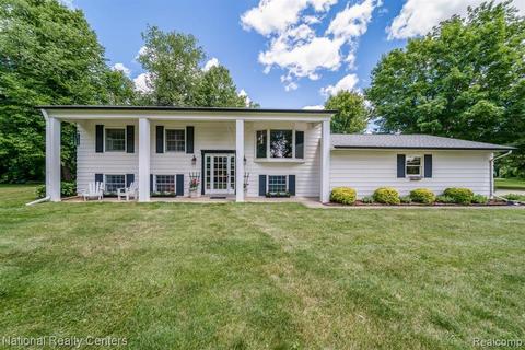 5700 Hagerman Rd, Leonard, MI 48367 photo 1