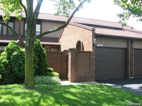 1215 Kirts Blvd #E, Troy, MI 48084 photo 1