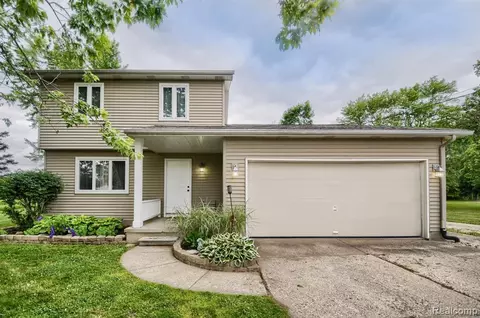 5241 N State Rd, Davison, MI 48423 photo 1