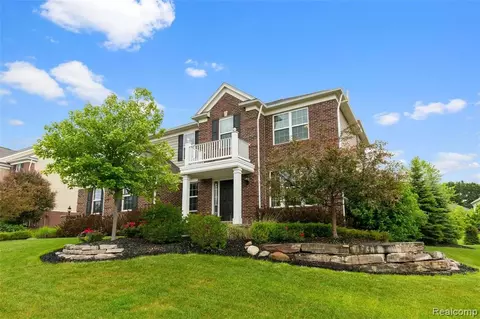 4366 Bluff Pointe, Clarkston, MI 48348 photo 1