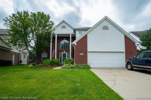6894 S Central Park Shelby Township Mi 48317 34 Photos Mls 2210049672 Movoto