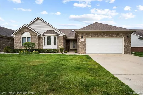 677 E Snowbird Cir, St. Clair, MI 48079 photo 1