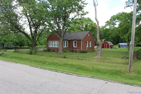 6849 Homefield St, Romulus, MI 48174 photo 1