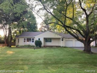 6396 Paramus, Clarkston, MI 48346 photo 1