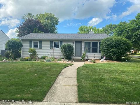 220 E Vates St, Frankenmuth, MI 48734 photo 1
