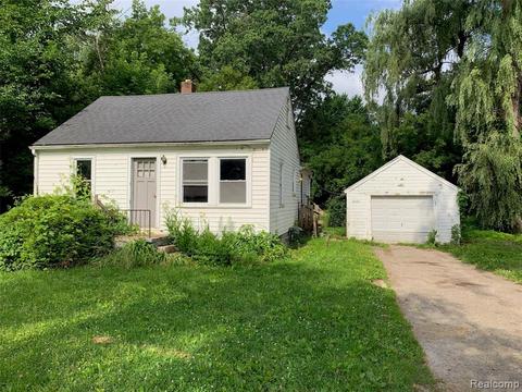 5493 N Elms Rd, Flushing, MI 48433 photo 1