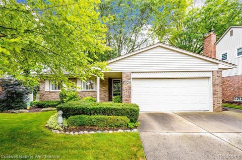 6725 Devonshire Dr, Canton, MI 48187 photo 1