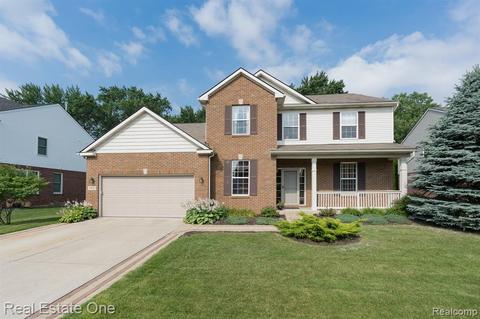 3322 Everett Dr, Rochester Hills, MI 48307 photo 1