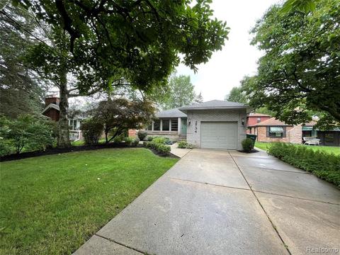 2734 Cornell St, Dearborn, MI 48124 photo 1