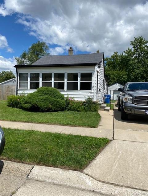 7051 Studebaker Ave, Warren, MI 48091 photo 1