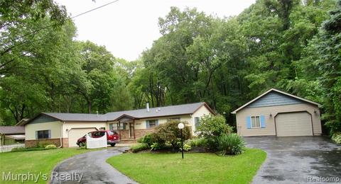 9007 Stone Rd, Clay, MI 48001 photo 1