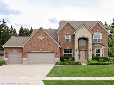 2054 Chaps, Troy, MI 48085 photo 1