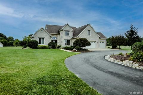 4384 N Oak Rd, Davison, MI 48423 photo 1