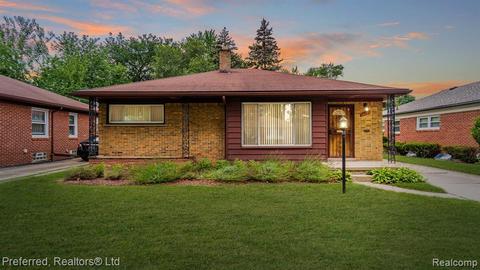 24121 Oneida St, Oak Park, MI 48237 photo 1