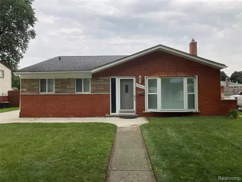 24924 Panama Ave, Warren, MI 48091 photo 1