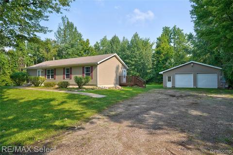 2883 E Shaffer Rd, Midland, MI 48642 photo 1