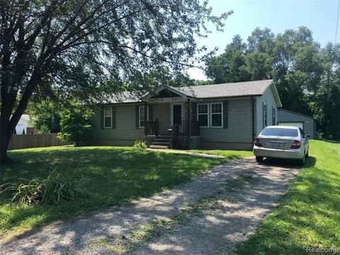 6354 Loraine St, Romulus, MI 48174 photo 1