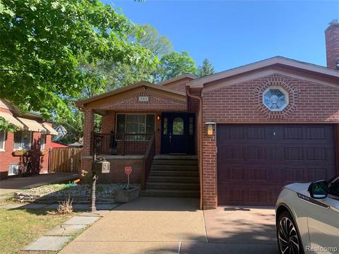202 E Maplehurst St, Ferndale, MI 48220 photo 1