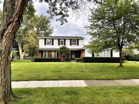 3872 Boulder Dr, Troy, MI 48084 photo 1
