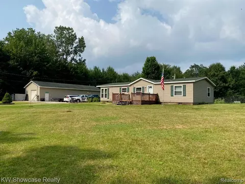 8489 Morrish Rd, Flushing, MI 48433 photo 1