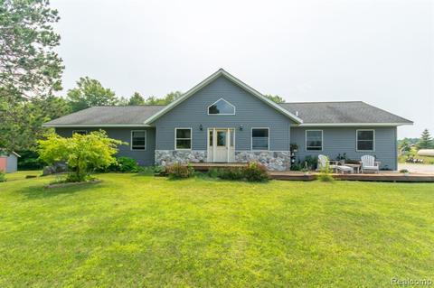 3192 E Miller Rd, Fairview, MI 48621 photo 1