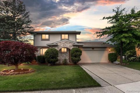 1861 Willard Dr, Canton, MI 48187 photo 1
