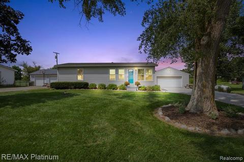 3219 Howell Rd, Webberville, MI 48892 photo 1