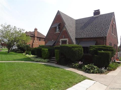 4409 S Wayne Rd, Wayne, MI 48184 photo 1