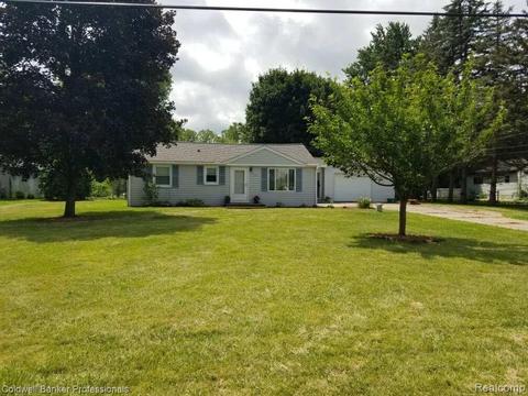 5124 E Frances Rd, Mount Morris, MI 48458 photo 1