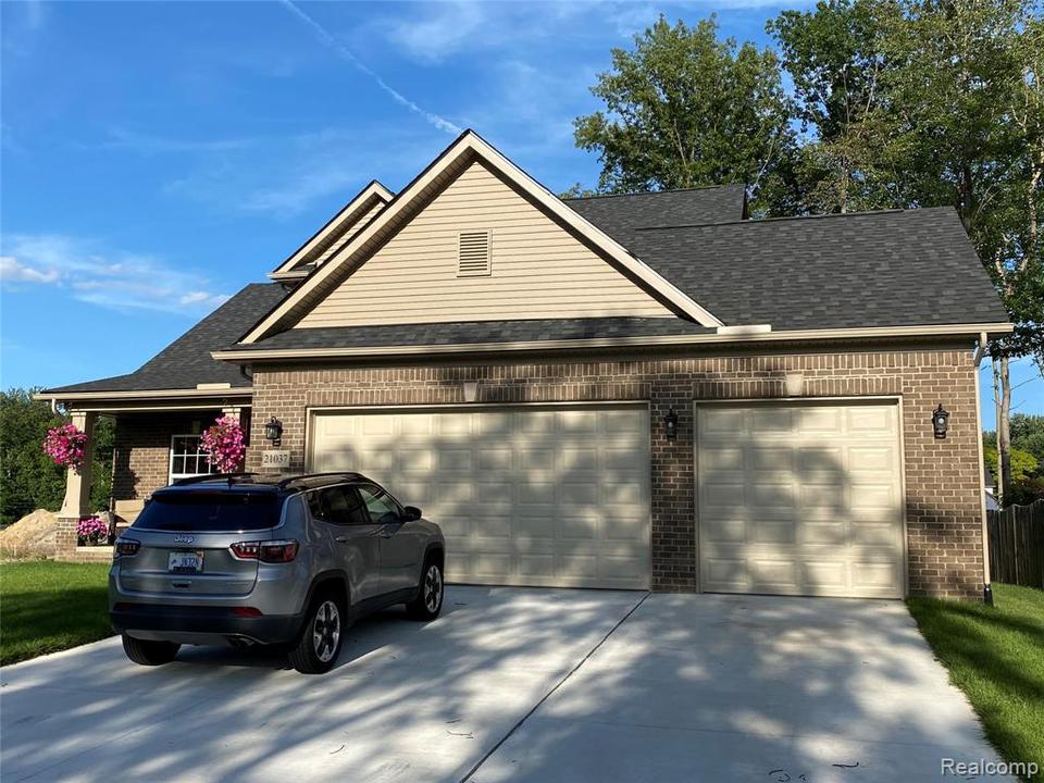 21061 Mcguire Ave, Taylor, MI 48180 1 Photos MLS 2210067719 Movoto