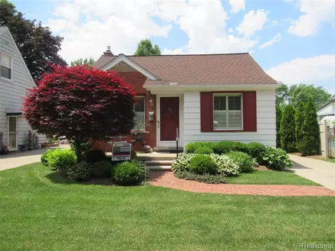3518 Williams St, Dearborn, MI 48124 photo 1