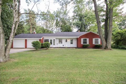 3255 Fergus Rd, Burt, MI 48417 photo 1
