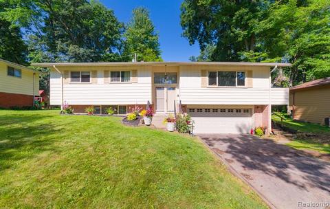 6023 Paramus, Clarkston, MI 48346 photo 1