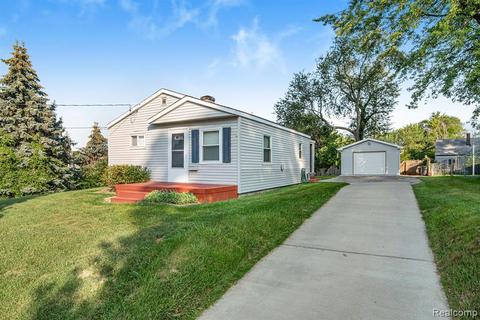 317 Bede St, Flint, MI 48507 photo 1