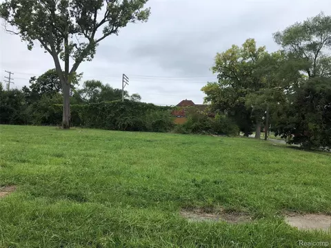 267 Harmon, Detroit, MI 48202