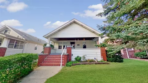 34632 Chestnut St, Wayne, MI 48184 photo 1