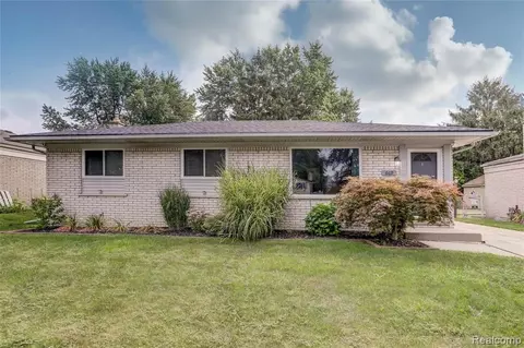669 Georgetown St, Canton, MI 48188 photo 1