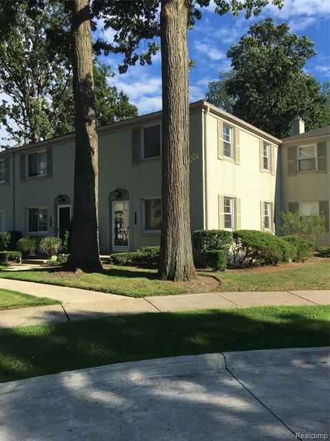 700 Graefield Ct, Birmingham, MI 48009 photo 1