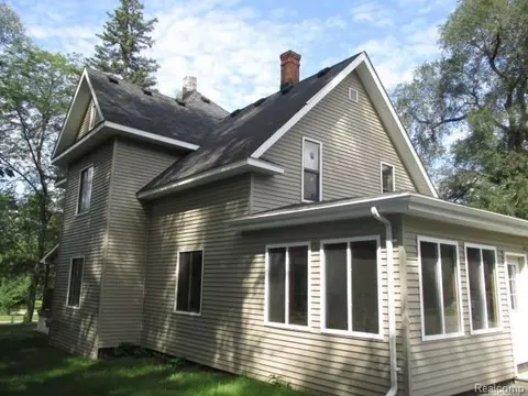 14455 North Rd, Fenton, MI 48430 photo 1