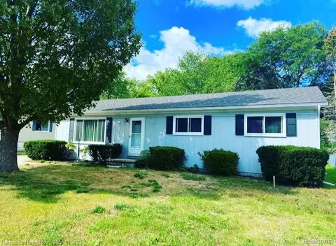 1358 Goffe St, St. Clair, MI 48079 photo 1