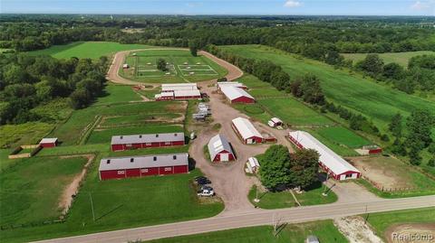 9451 E Prior Rd, Durand, MI 48429 photo 1