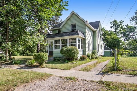 827 Everhard St, Jackson, MI 49203 photo 1