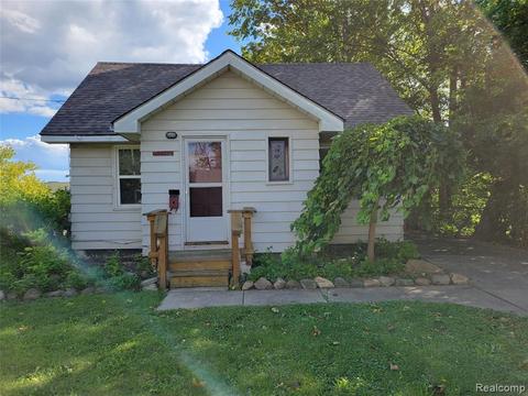 3717 Hogarth Ave, Flint, MI 48532 photo 1