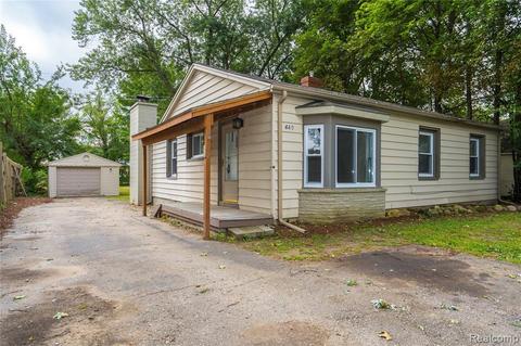 680 E Auburn Rd, Rochester Hills, MI 48307 photo 1