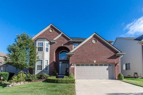 208 Forthton Dr, Troy, MI 48084 photo 1