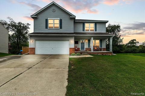 281 Rustic Trl, Linden, MI 48451 photo 1