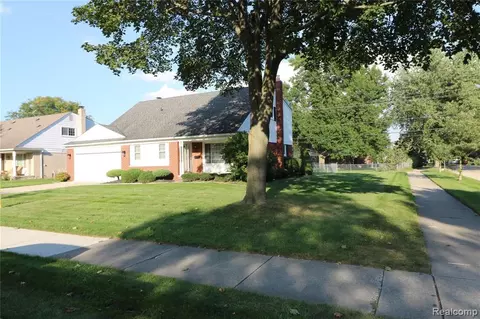 5208 Babbit, Troy, MI 48085 photo 1